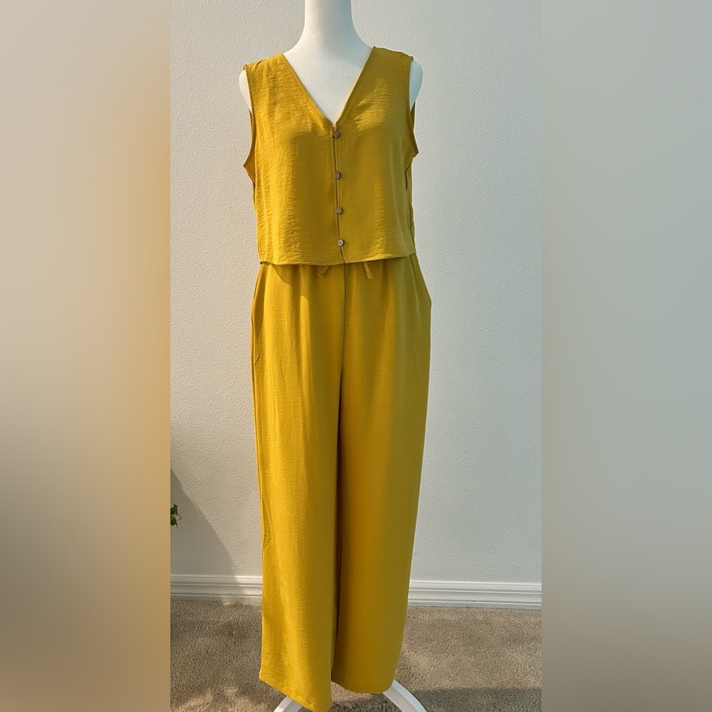 Mustard-Yellow Sleeveless Button-Down Top with pants set